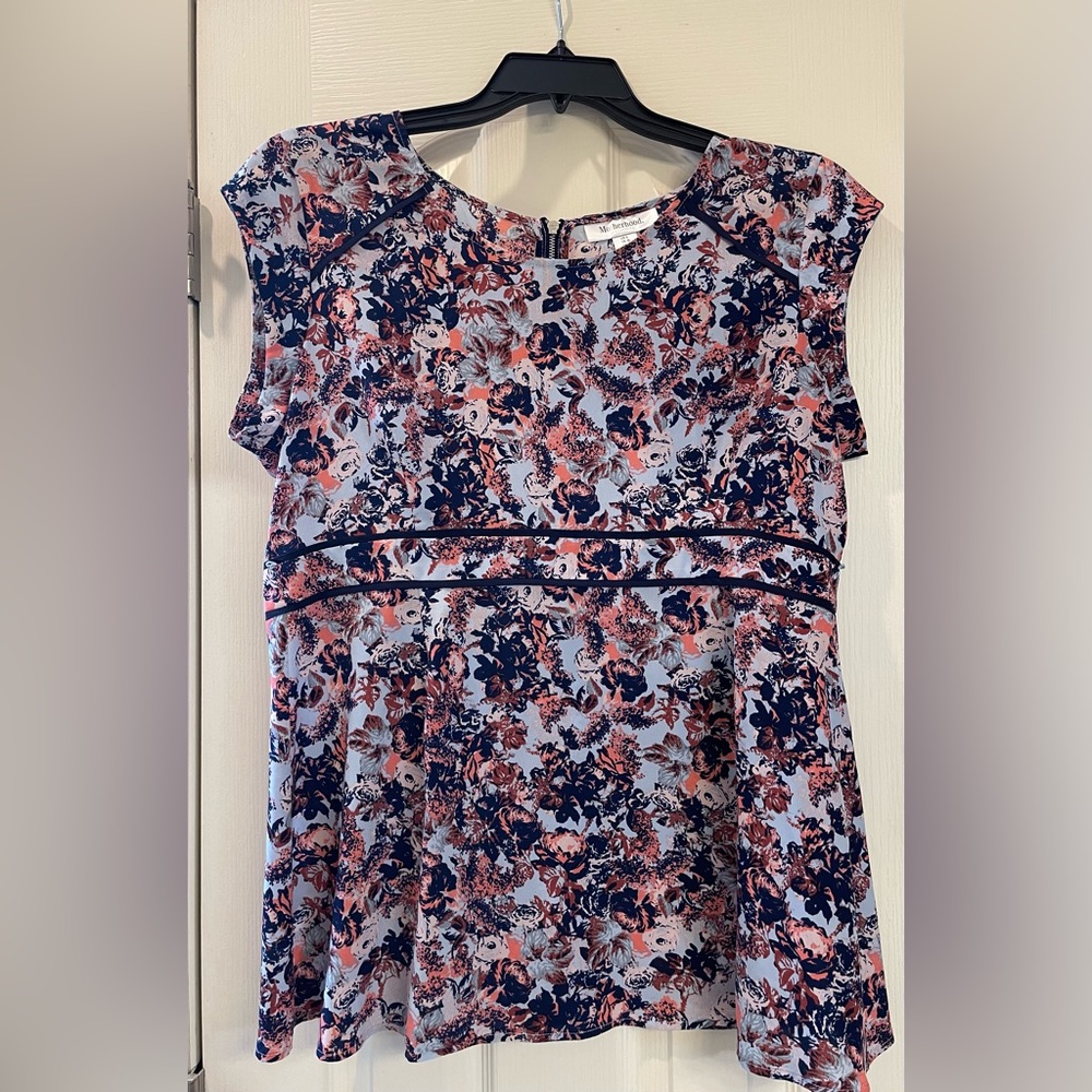 Motherhood Maternity Babydoll Top- Large, Blue Orange Floral